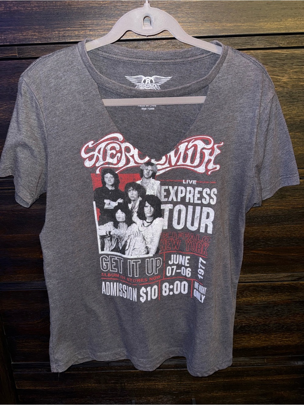 Aerosmith Live Express Tour Cutout V-Neck T-Shirt
